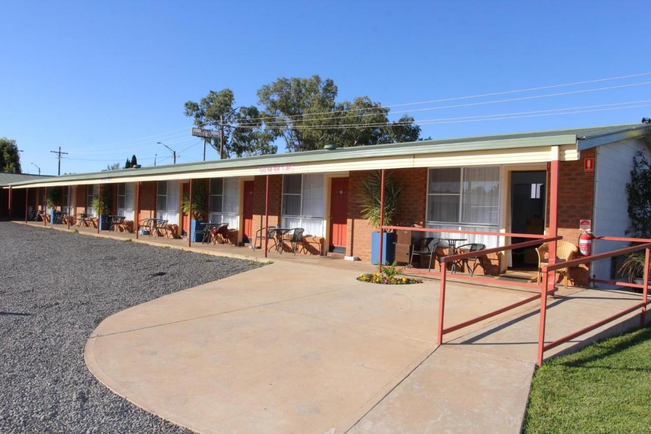 Cross Roads Motel 科巴 外观 照片